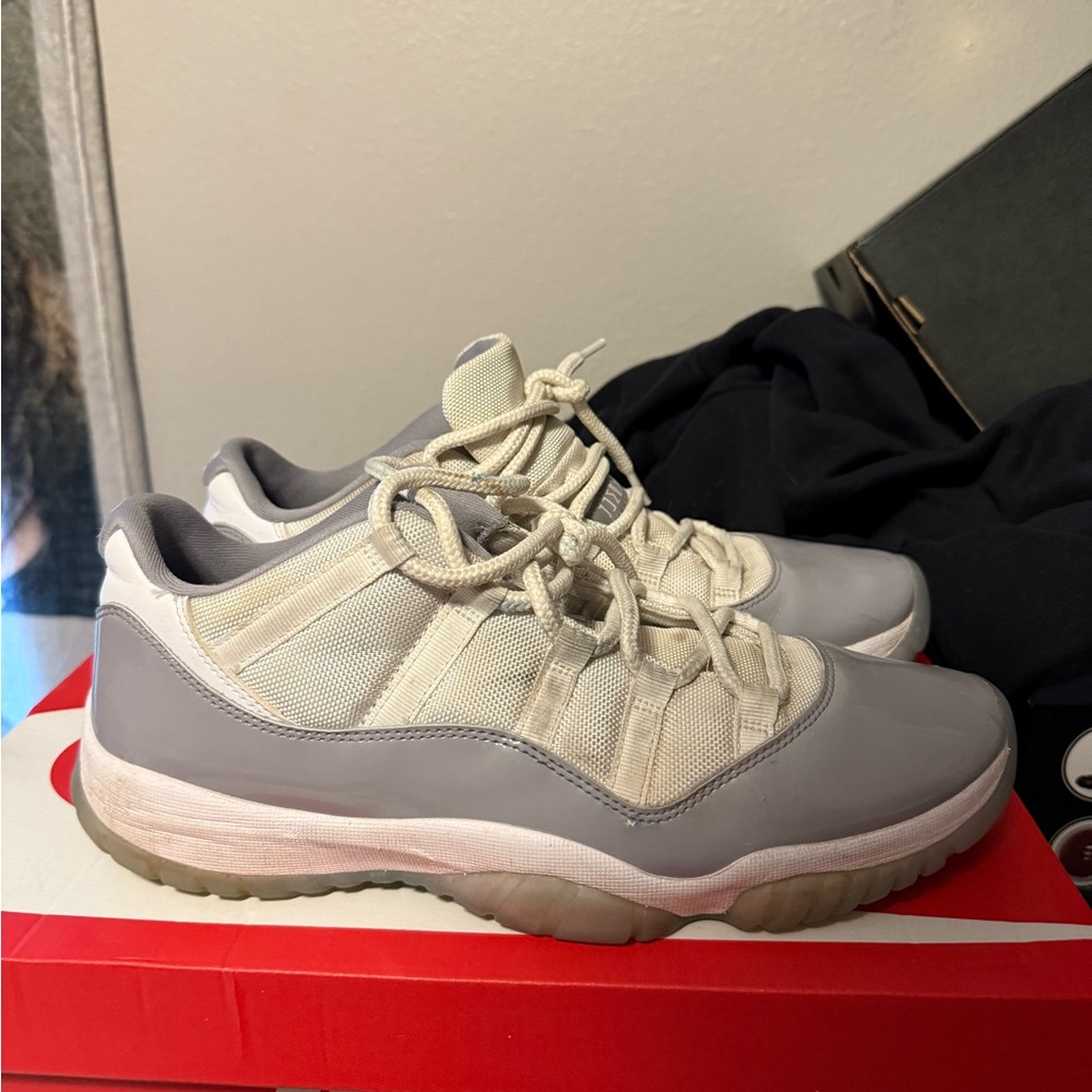 Jordan 11 Cement Grey